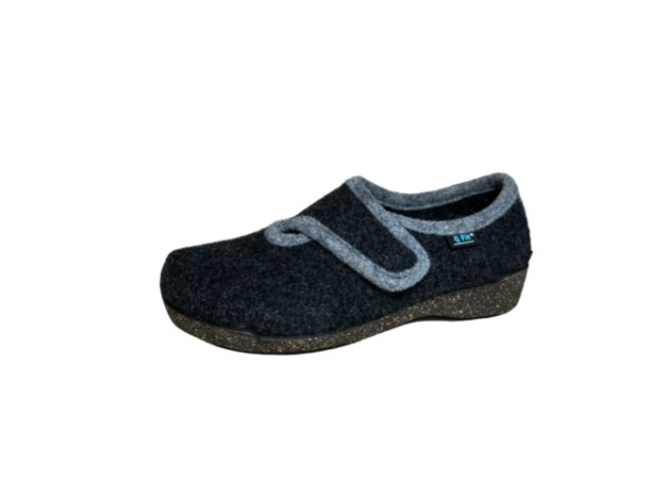 Q Fit Noor zwarte pantoffel dicht